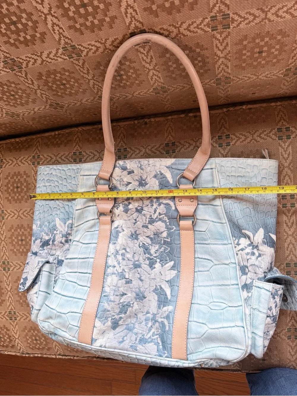 Gorgeous Christian label  Italian designer leather blue bag